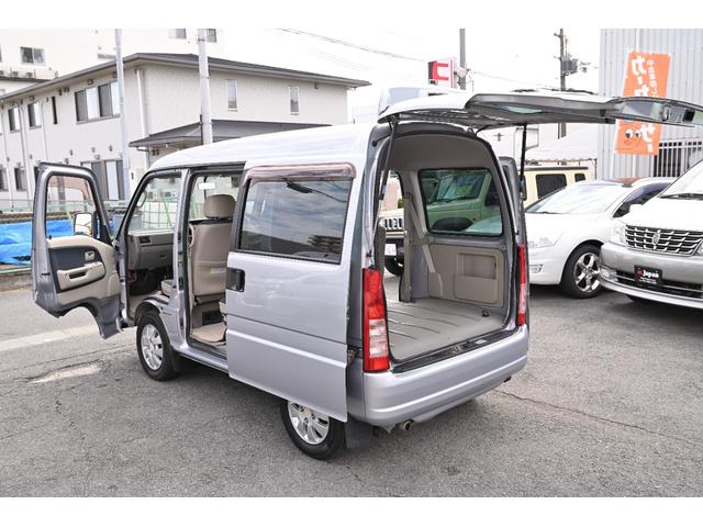 ディアスワゴン スーパーチャージャー スーパーチャージャー 4WD 5速ミッション車 タフパッケージ リアヒーター フルフラット フォグ ルーフスポイラー ノーマル車 リアエンジン 4輪独立懸架(5枚目)