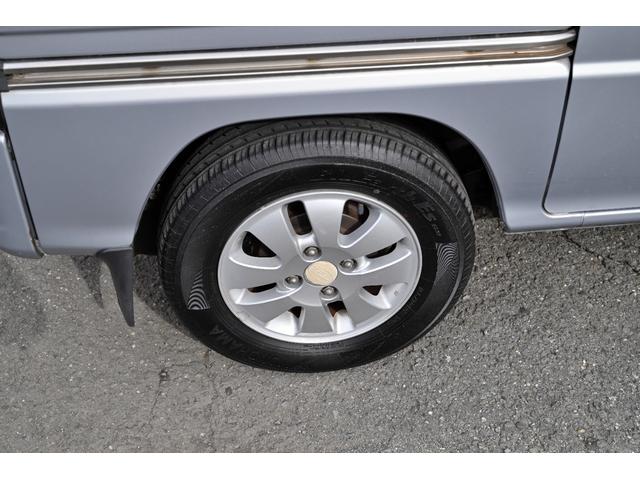 ディアスワゴン スーパーチャージャー スーパーチャージャー 4WD 5速ミッション車 タフパッケージ リアヒーター フルフラット フォグ ルーフスポイラー ノーマル車 リアエンジン 4輪独立懸架(10枚目)