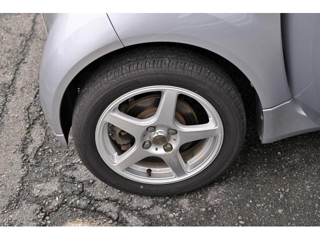 アイミーブ Ｍ　電気自動車　安心グレードＭ　カロッツェリアメモリナビ　フルセグ　ＥＴＣ　キーレス　フル装備　社外アルミホイール　ケンウッド製ドライブレコーダー　フルパワーウィンドウ（4枚目）