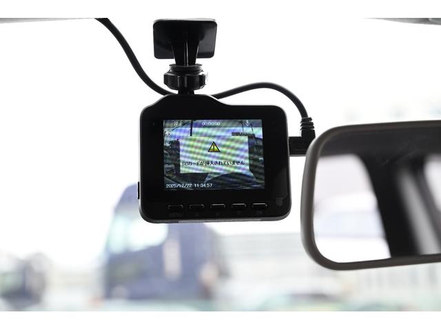 アイミーブ Ｍ　電気自動車　安心グレードＭ　カロッツェリアメモリナビ　フルセグ　ＥＴＣ　キーレス　フル装備　社外アルミホイール　ケンウッド製ドライブレコーダー　フルパワーウィンドウ（21枚目）