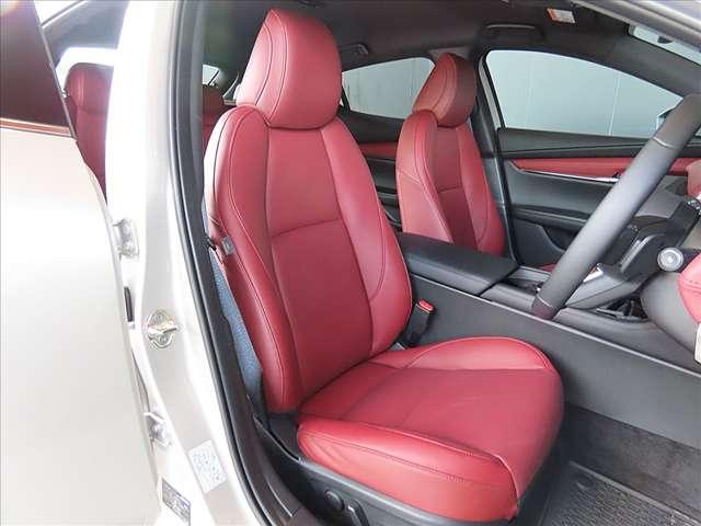 MAZDA3ファストバック 2.0 20S ツーリング バーガンディレザー/ナビ/ETC/ドライブレコ(2枚目)