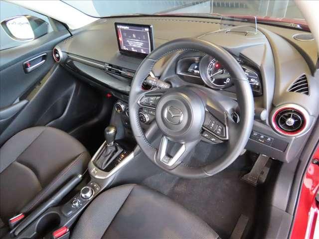 MAZDA2 1.5 15S ブラック トーン エディション SKYACTIV-G / マツダコネクト8インチモニ(12枚目)