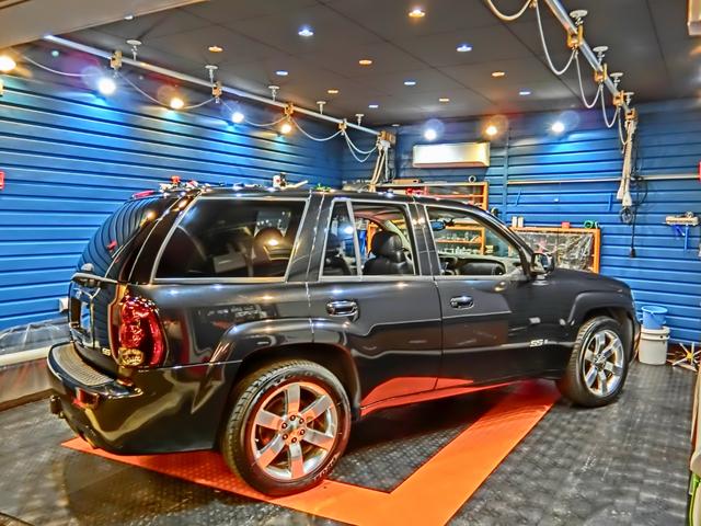 シボレートレイルブレイザー ＳＳ　２００９年最終モデル　新車並行　実走行　ＬＳ２　６リッター　Ｖ８　３９５ＰＳ－５５．３Ｋｇ－ｍ　サンルーフ　専用２０インチアルミ　ディスプレイオーディオ　Ｂカメラ　ＥＴＣ　ドラレコ（12枚目）