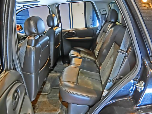 シボレートレイルブレイザー ＳＳ　２００９年最終モデル　新車並行　実走行　ＬＳ２　６リッター　Ｖ８　３９５ＰＳ－５５．３Ｋｇ－ｍ　サンルーフ　専用２０インチアルミ　ディスプレイオーディオ　Ｂカメラ　ＥＴＣ　ドラレコ（21枚目）