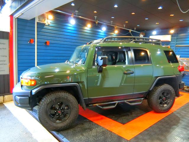 FJクルーザー トレイルチームスペシャルエディション 2011年モデル 新車並行 実走行 CARFAX有(3枚目)