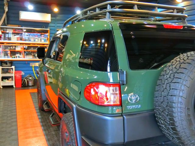FJクルーザー トレイルチームスペシャルエディション 2011年モデル 新車並行 実走行 CARFAX有(9枚目)