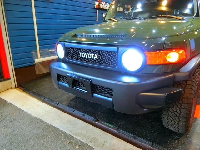 FJクルーザー トレイルチームスペシャルエディション 2011年モデル 新車並行 実走行 CARFAX有(11枚目)