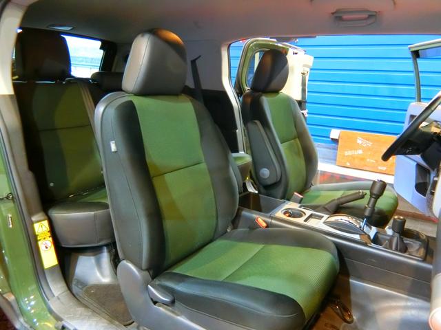 FJクルーザー トレイルチームスペシャルエディション 2011年モデル 新車並行 実走行 CARFAX有(19枚目)