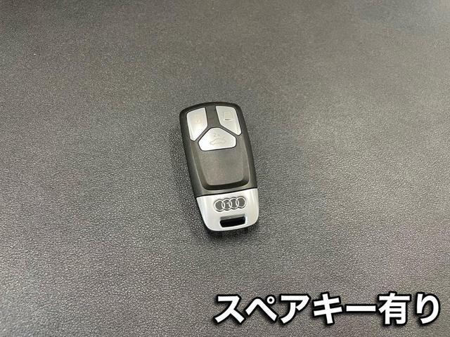 アウディ ＲＳ４アバント