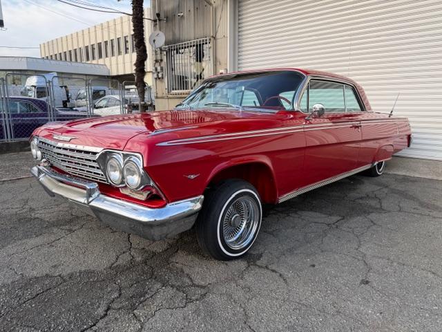 シボレーインパラ 　クーペ（2枚目）