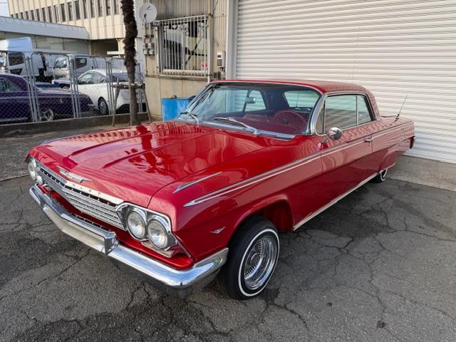 シボレーインパラ 　クーペ（3枚目）