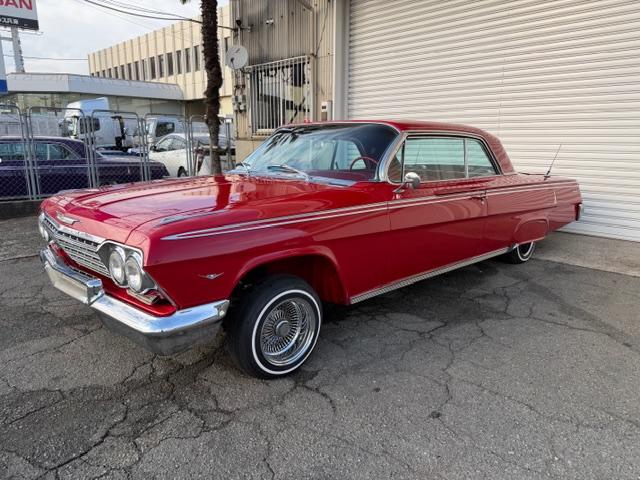 シボレーインパラ 　クーペ（4枚目）