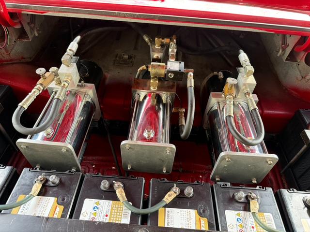 シボレーインパラ 　クーペ（31枚目）