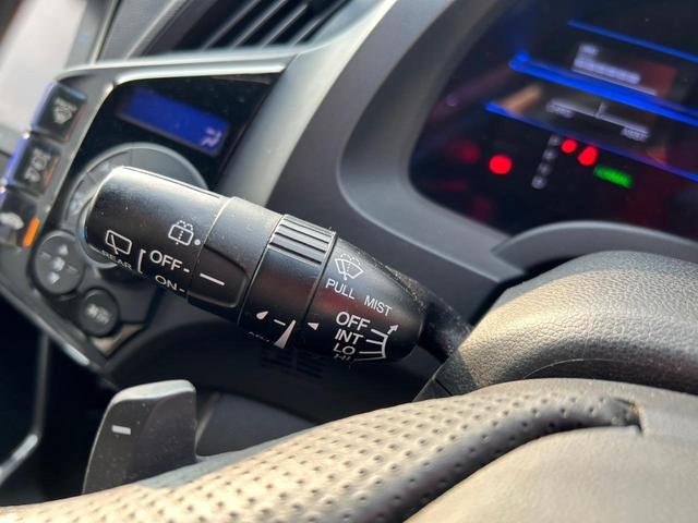 ＣＲ－Ｚ αマスターレーベル　メモリーナビ　リアカメラ　フルセグ　スマートキー　ＨＩＤヘッドライト　クルーズコントロール　Ｂｌｕｅｔｏｏｔｈ　ＵＳＢ　純正１７インチアルミ　ＥＴＣ（30枚目）