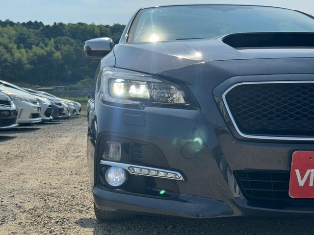 レヴォーグ １．６ＧＴ－Ｓアイサイト　４ＷＤ　ＳＤナビ　リアカメラ　フルセグ　スマートキー　ＬＥＤヘッドライト　衝突軽減ブレーキ　革シート　シートヒーター　クルコン　Ｂｌｕｅｔｏｏｔｈ　ＵＳＢ　純正１８インチアルミ　ＥＴＣ（17枚目）