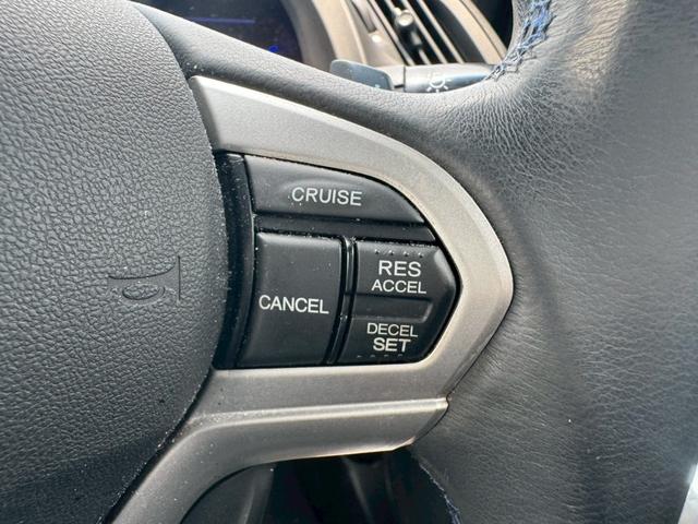ＣＲ－Ｚ αブラックレーベル　ＨＤＤナビ　リアカメラ　地デジＴＶ　スマートキー　ＨＩＤヘッドライト　革シート　ローダウン　クルーズコントロール　ＵＳＢ　純正アルミ　ＥＴＣ（30枚目）