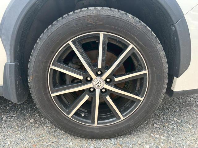 ＸＶ ２．０ｉ－Ｌ　アイサイト　４ＷＤ　メモリーナビ　リアカメラ　フルセグ　スマートキー　ＨＩＤヘッドライト　衝突軽減ブレーキ　クルコン　Ｂｌｕｅｔｏｏｔｈ　ＵＳＢ　社外アルミ　ＥＴＣ（20枚目）