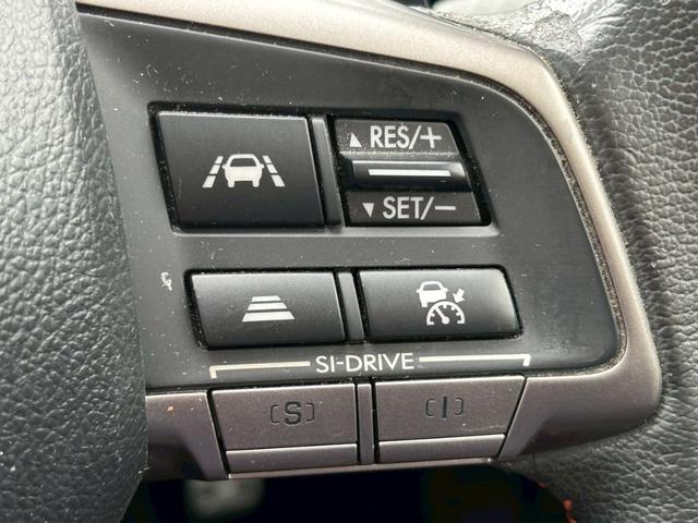 ＸＶ ２．０ｉ－Ｌ　アイサイトポップスター　４ＷＤ　ＳＤナビ　フルセグ　スマートキー　ＨＩＤヘッドライト　衝突軽減ブレーキ　ルーフレール　パワーシート　サンルーフ　クルコン　Ｂｌｕｅｔｏｏｔｈ　ＵＳＢ　純正１７インチアルミ　ＥＴＣ（22枚目）