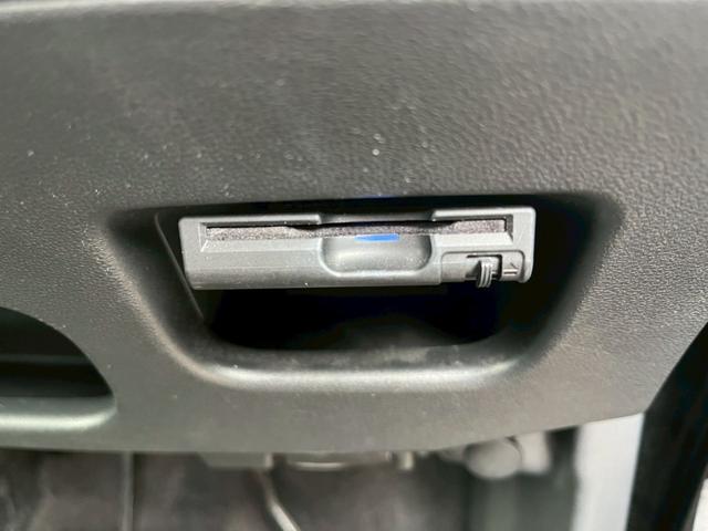 ムーヴ カスタム　ＲＳ　ハイパーＳＡ　ＳＤナビ　リアカメラ　フルセグＴＶ　スマートキー　ＬＥＤヘッドライト　衝突軽減ブレーキ　Ｂｌｕｅｔｏｏｔｈ　純正アルミ　ＥＴＣ（25枚目）
