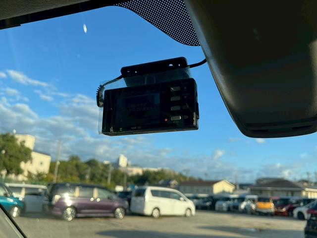 ワゴンＲスティングレー Ｔ　メモリーナビ　ワンセグＴＶ　スマートキー　ＨＩＤヘッドライト　衝突軽減ブレーキ　前ドラレコ　シートヒーター　クルコン　純正１５インチアルミ　ＥＴＣ（28枚目）