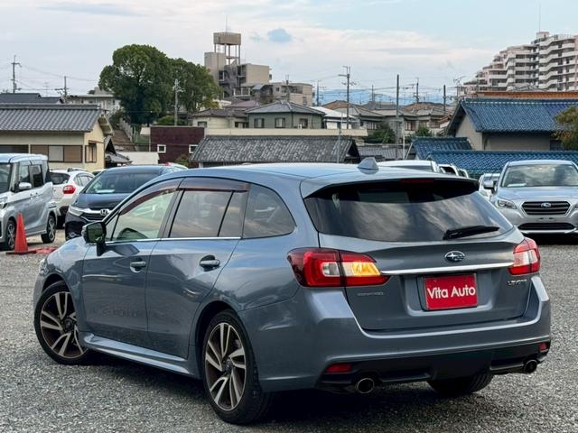 レヴォーグ １．６ＧＴ－Ｓアイサイト　４ＷＤ　ＳＤナビ　フルセグＴＶ　リアカメラ　スマートキー　ＬＥＤヘッドライト　衝突軽減ブレーキ　Ｂｌｕｅｔｏｏｔｈ　ＡＣＣ　純正１８インチアルミ　ＥＴＣ（11枚目）