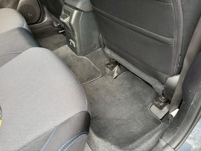 レヴォーグ １．６ＧＴ－Ｓアイサイト　４ＷＤ　ＳＤナビ　フルセグＴＶ　リアカメラ　スマートキー　ＬＥＤヘッドライト　衝突軽減ブレーキ　Ｂｌｕｅｔｏｏｔｈ　ＡＣＣ　純正１８インチアルミ　ＥＴＣ（43枚目）