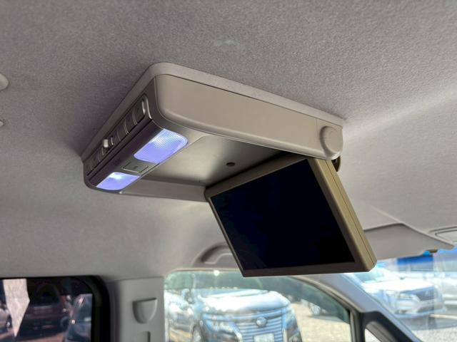 ステップワゴンスパーダ Ｚ　クールスピリット　メモリーナビ　フルセグＴＶ　リアカメラ　フリップダウンモニター　スマートキー　ＨＩＤヘッドライト　両側パワスラ　クルコン　社外１６インチアルミ　ＥＴＣ（38枚目）