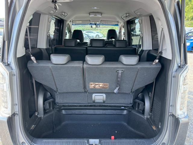 ステップワゴンスパーダ Ｚ　クールスピリット　メモリーナビ　フルセグＴＶ　リアカメラ　フリップダウンモニター　スマートキー　ＨＩＤヘッドライト　両側パワスラ　クルコン　社外１６インチアルミ　ＥＴＣ（39枚目）