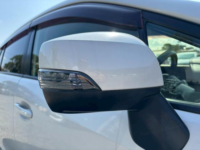 インプレッサスポーツ ２．０ｉ－Ｓアイサイト　４ＷＤ　ＳＤナビ　フルセグＴＶ　リアカメラ　スマートキー　ＨＩＤヘッドライト　衝突軽減ブレーキ　クルコン　純正１７インチアルミ　ＥＴＣ（16枚目）