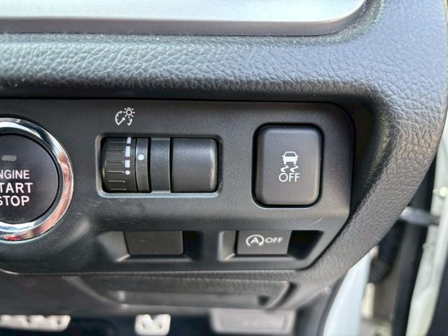 インプレッサスポーツ ２．０ｉ－Ｓアイサイト　４ＷＤ　ＳＤナビ　フルセグＴＶ　リアカメラ　スマートキー　ＨＩＤヘッドライト　衝突軽減ブレーキ　クルコン　純正１７インチアルミ　ＥＴＣ（31枚目）