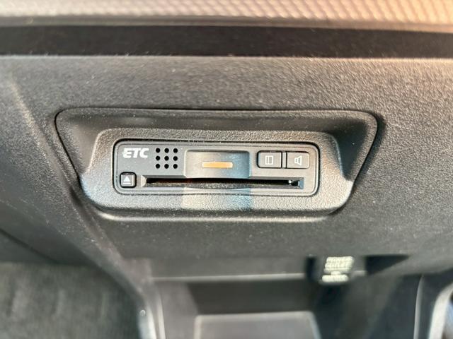 フリードハイブリッド ジャストセレクション　メモリーナビ　フルセグＴＶ　リアカメラ　スマートキー　ＨＩＤヘッドライト　両側パワスラ　Ｂｌｕｅｔｏｏｔｈ　クルコン　純正１５インチアルミ　ＥＴＣ（36枚目）