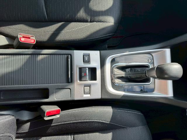 レヴォーグ 1.6GTアイサイト 4WD SDナビ フルセグTV リアカメラ スマートキー LEDヘッドライト 衝突軽減ブレーキ 前後ドラレコ Bluetooth クルコン 社外17インチアルミ ETC(25枚目)