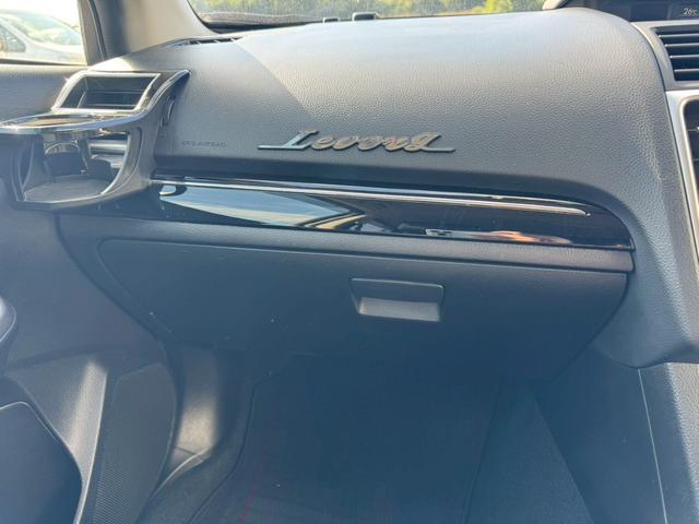 レヴォーグ 1.6GTアイサイト 4WD SDナビ フルセグTV リアカメラ スマートキー LEDヘッドライト 衝突軽減ブレーキ 前後ドラレコ Bluetooth クルコン 社外17インチアルミ ETC(26枚目)