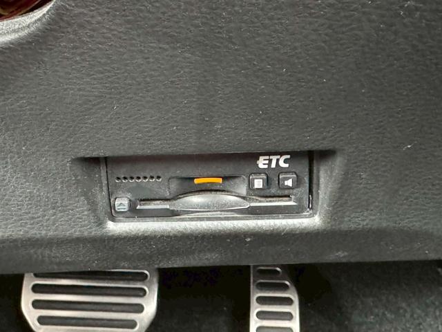 スイフトスポーツ ベースグレード スマートキー HIDヘッドライト クルーズコントロール 純正17インチアルミ ETC(29枚目)