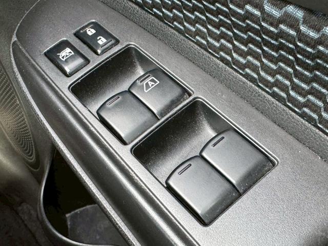 ノート X DIG-S エマージェンシーブレーキパッケージ SDナビ フルセグTV リアカメラ スマートキー 衝突軽減ブレーキ Bluetooth 純正15インチアルミ(26枚目)