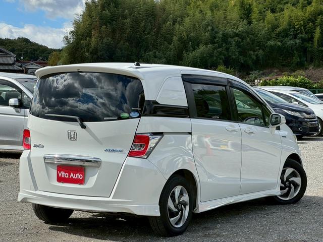 フリードスパイクハイブリッド ジャストセレクション SDナビ フルセグTV リアカメラ スマートキー HIDヘッドライト 両側パワスラ Bluetooth クルコン 純正15インチ鉄 ETC(16枚目)