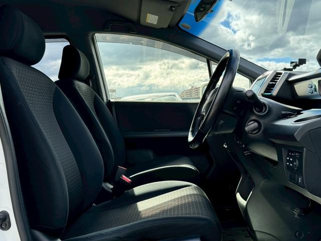 フリードスパイクハイブリッド ジャストセレクション SDナビ フルセグTV リアカメラ スマートキー HIDヘッドライト 両側パワスラ Bluetooth クルコン 純正15インチ鉄 ETC(31枚目)