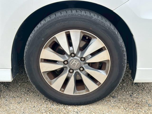 ステップワゴンスパーダ Z メモリーナビ フルセグTV リアカメラ フリップダウンモニター HIDヘッドライト 両側パワスラ Bluetooth クルコン 純正16インチアルミ ETC(15枚目)