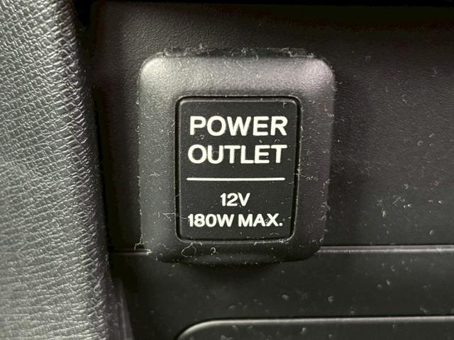 ステップワゴンスパーダ Z メモリーナビ フルセグTV リアカメラ フリップダウンモニター HIDヘッドライト 両側パワスラ Bluetooth クルコン 純正16インチアルミ ETC(31枚目)