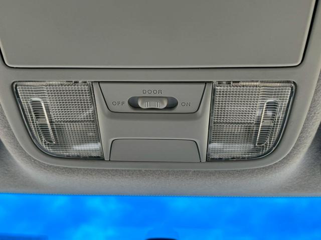 ステップワゴンスパーダ Z メモリーナビ フルセグTV リアカメラ フリップダウンモニター HIDヘッドライト 両側パワスラ Bluetooth クルコン 純正16インチアルミ ETC(32枚目)