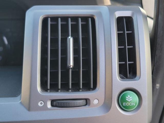 ステップワゴンスパーダ Ｚ　メモリーナビ　フルセグＴＶ　リアカメラ　フリップダウンモニター　スマートキー　両側パワスラ　前後ドラレコ　純正１６インチアルミ　ＥＴＣ（25枚目）