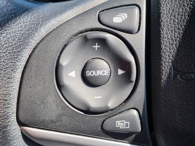 フィットハイブリッド Lパッケージ 4WD HDDナビ フルセグTV リアカメラ スマートキー LEDヘッドライト 衝突軽減ブレーキ 前ドラレコ Bluetooth クルコン 純正15インチ鉄 ETC(25枚目)