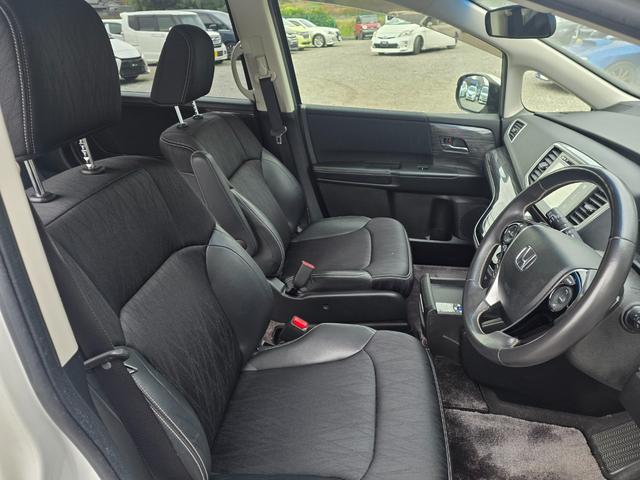 オデッセイ アブソルート メモリーナビ フルセグTV 全方位カメラ フリップダウンモニター スマートキー LEDヘッドライト 衝突軽減ブレーキ 両側パワスラ Bluetooth クルコン 純正17インチアルミ ETC(40枚目)