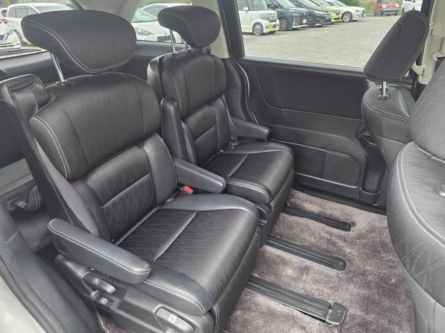 オデッセイ アブソルート メモリーナビ フルセグTV 全方位カメラ フリップダウンモニター スマートキー LEDヘッドライト 衝突軽減ブレーキ 両側パワスラ Bluetooth クルコン 純正17インチアルミ ETC(44枚目)