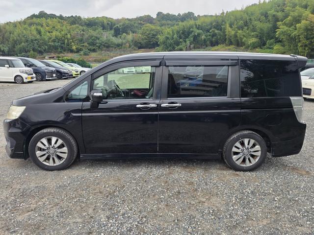 ステップワゴンスパーダ Z メモリーナビ フルセグTV リアカメラ HIDヘッドライト 両側パワスラ Bluetooth 純正16インチアルミ ETC(16枚目)