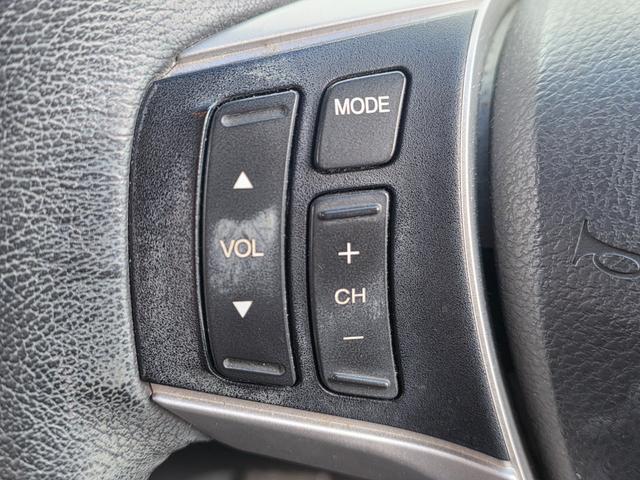 ステップワゴンスパーダ Z メモリーナビ フルセグTV リアカメラ HIDヘッドライト 両側パワスラ Bluetooth 純正16インチアルミ ETC(25枚目)