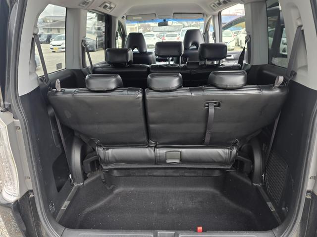 ステップワゴンスパーダ Z メモリーナビ フルセグTV リアカメラ HIDヘッドライト 両側パワスラ Bluetooth 純正16インチアルミ ETC(43枚目)