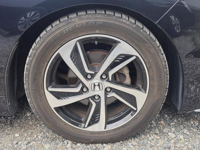 オデッセイ アブソルート メモリーナビ フルセグTV リアカメラ スマートキー LEDヘッドライト 衝突軽減ブレーキ 両側パワスラ 前ドラレコ Bluetooth クルコン 純正17インチアルミ ETC(16枚目)