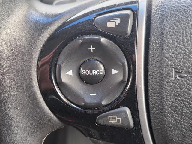 オデッセイ アブソルート メモリーナビ フルセグTV リアカメラ スマートキー LEDヘッドライト 衝突軽減ブレーキ 両側パワスラ 前ドラレコ Bluetooth クルコン 純正17インチアルミ ETC(24枚目)