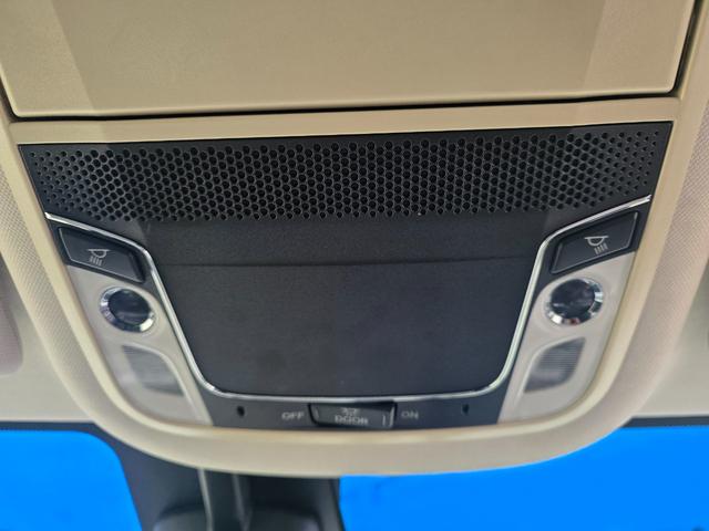 オデッセイ アブソルート メモリーナビ フルセグTV リアカメラ スマートキー LEDヘッドライト 衝突軽減ブレーキ 両側パワスラ 前ドラレコ Bluetooth クルコン 純正17インチアルミ ETC(38枚目)